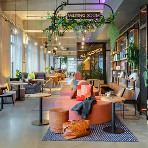 Hotel Moxy Ostbahnhof Berlin